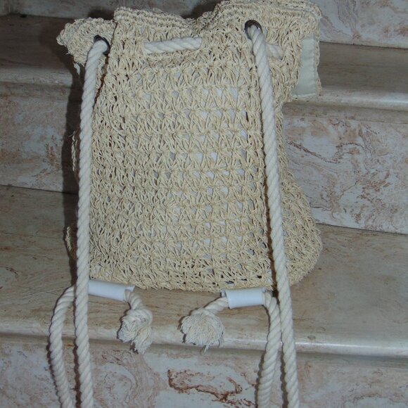 Disney X Junk Food Macrame Backpack Straw Red Mickey Puff + 2 Lilo Stitch Puffs - Picture 7 of 10